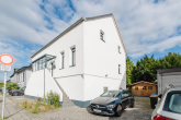 Außenansicht - Charmantes Zweifamilienhaus mit Garten – Vollsanierung in 2024!