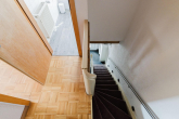 Flur - Charmantes Zweifamilienhaus mit Garten – Vollsanierung in 2024!