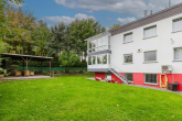 Garten - Modernisiertes Dreifamilienhaus mit großem Garten und Garagen!