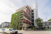 Rückansicht - Attraktive Maisonette-Wohnung mit Loggia & Aufzug in gepflegter Wohnanlage!