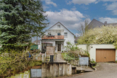 Außenansicht - Interessantes Mehrfamilienhaus mit Entwicklungspotenzial!