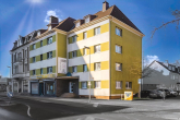 Seitenansicht - Attraktives Mehrfamilienhaus : ca. 6.6% Rendite!