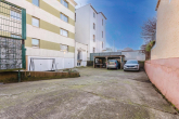 Stellplätze - Attraktives Mehrfamilienhaus : ca. 6.6% Rendite!