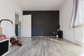 Wohnung - Attraktives Mehrfamilienhaus : ca. 6.6% Rendite!