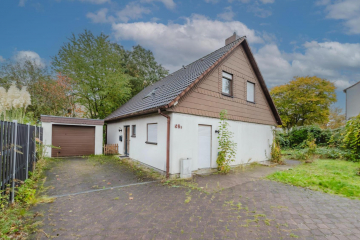 Großzügiges Einfamilienhaus mit ca. 734 m² Grundstück in ruhiger Wohnlage, 44357 Dortmund, Einfamilienhaus