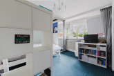 Schlafzimmer - Familienfreundliches Einfamilienhaus mit 6 Zimmern, Balkon und Garage!