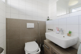 Gäste Badezimmer - Modernes Familienglück in ruhiger Neubausiedlung!